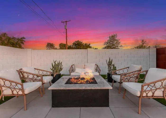 Holiday home Parkway Pearl By Asu - Heated Pool, Fire Pit, Putt Tempe