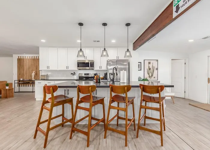 Holiday home Parkway Pearl By Asu - Heated Pool, Fire Pit, Putt *