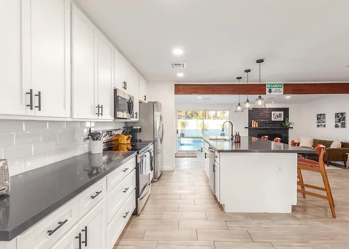 Parkway Pearl By Asu - Heated Pool, Fire Pit, Putt Holiday home